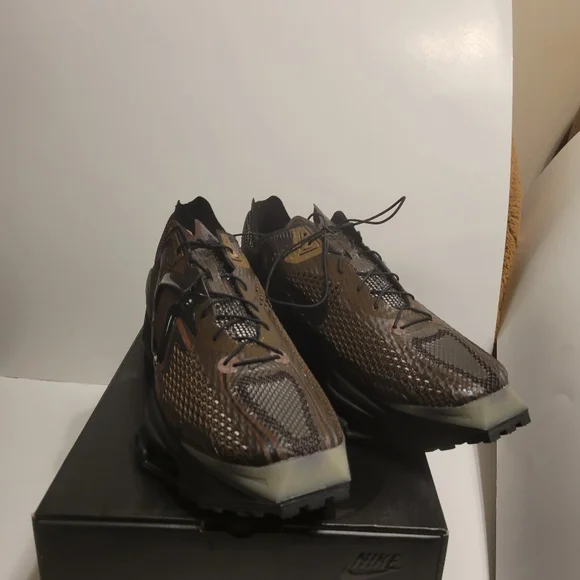 Nike MATTHEW M. WILLIAMS X ZOOM 004 'BAROQUE BROWN' 14 - Picture 12 of 16